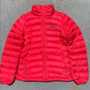 Hot pink Patagonia girls puffer jacket